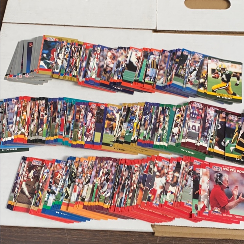 300+ different 1990 pro set football lot with star